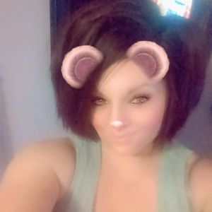 Meet your Posher, Dana